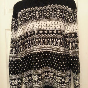 SUMMIT HILL Sweater Size S